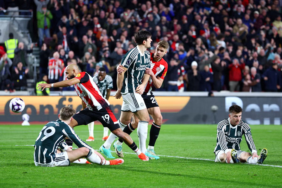 soi kèo bóng đá ngoại hạng anh Brentford vs Manchester United